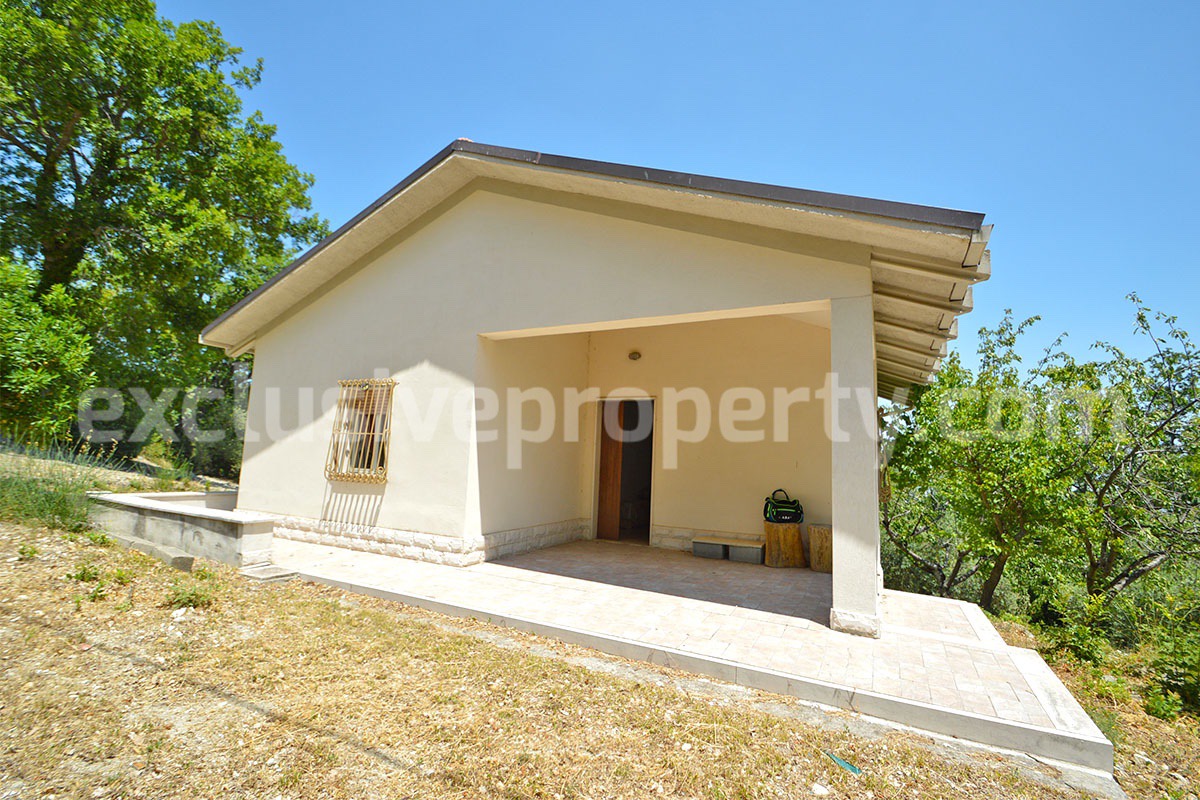 Small Countryside House with Land for Sale in Guardialfiera - Molise