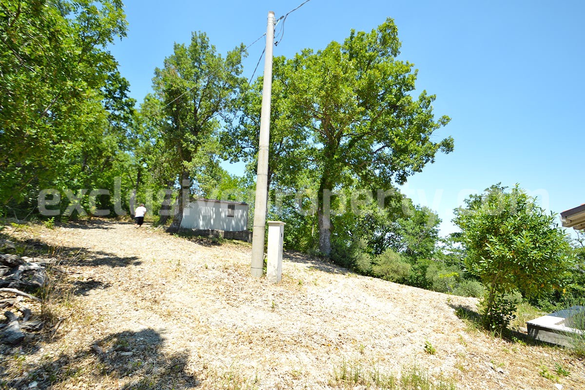 Small Countryside House with Land for Sale in Guardialfiera - Molise