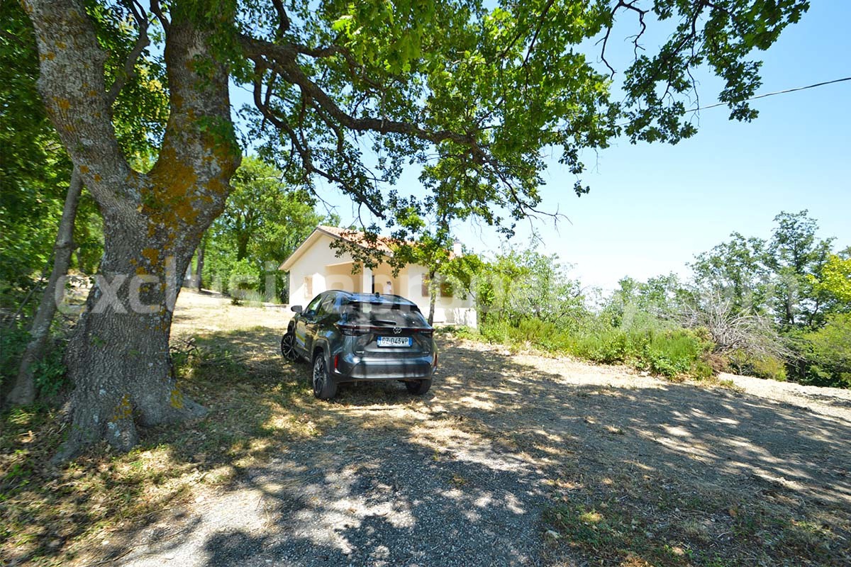 Small Countryside House with Land for Sale in Guardialfiera - Molise