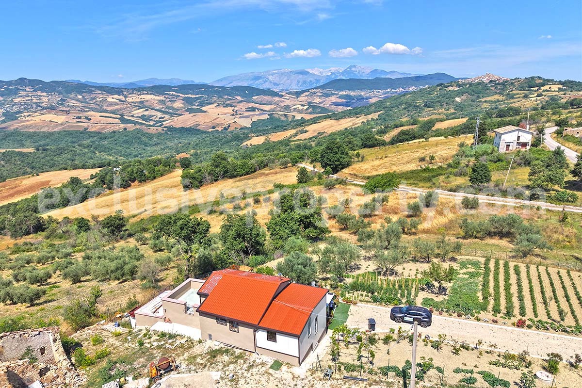 Stone Country Villa with Pool Fenced - Land and Majella Mountain Views for Sale in Abruzzo - Italy
