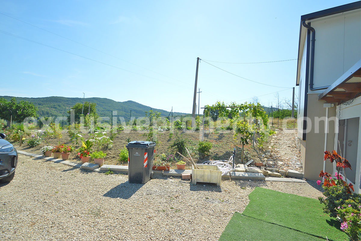 Stone Country Villa with Pool Fenced - Land and Majella Mountain Views for Sale in Abruzzo - Italy
