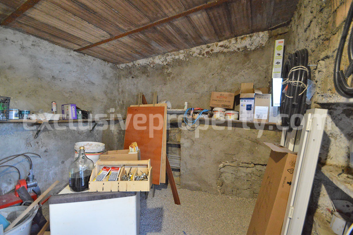 Stone Country Villa with Pool Fenced - Land and Majella Mountain Views for Sale in Abruzzo - Italy