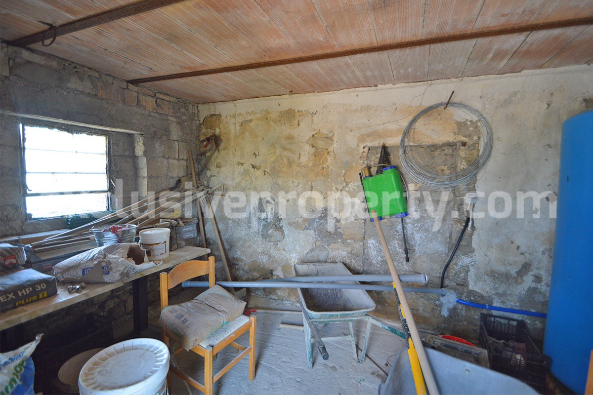 Stone Country Villa with Pool Fenced - Land and Majella Mountain Views for Sale in Abruzzo - Italy