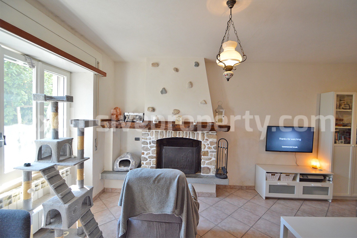 Spacious Habitable Semi-Detached House with Balcony and Hill Views for Sale in Abruzzo - Italy