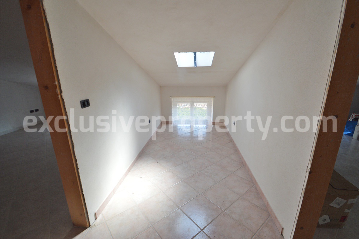 Spacious Habitable Semi-Detached House with Balcony and Hill Views for Sale in Abruzzo - Italy