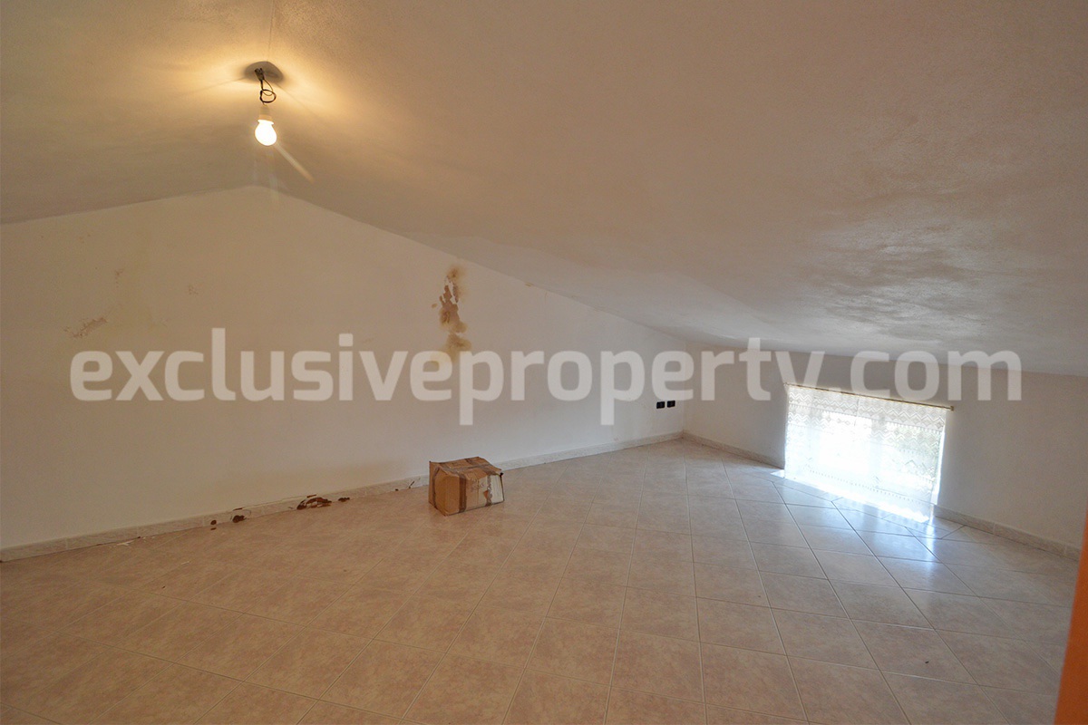 Spacious Habitable Semi-Detached House with Balcony and Hill Views for Sale in Abruzzo - Italy
