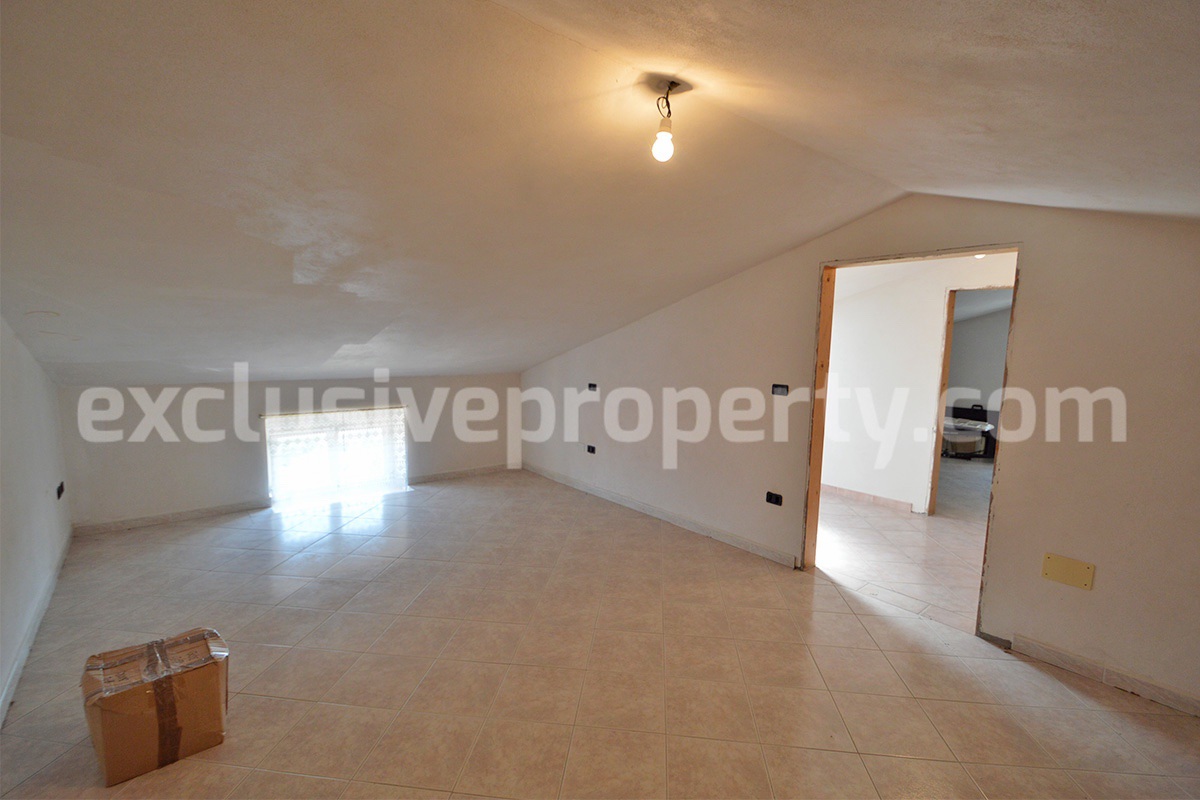 Spacious Habitable Semi-Detached House with Balcony and Hill Views for Sale in Abruzzo - Italy