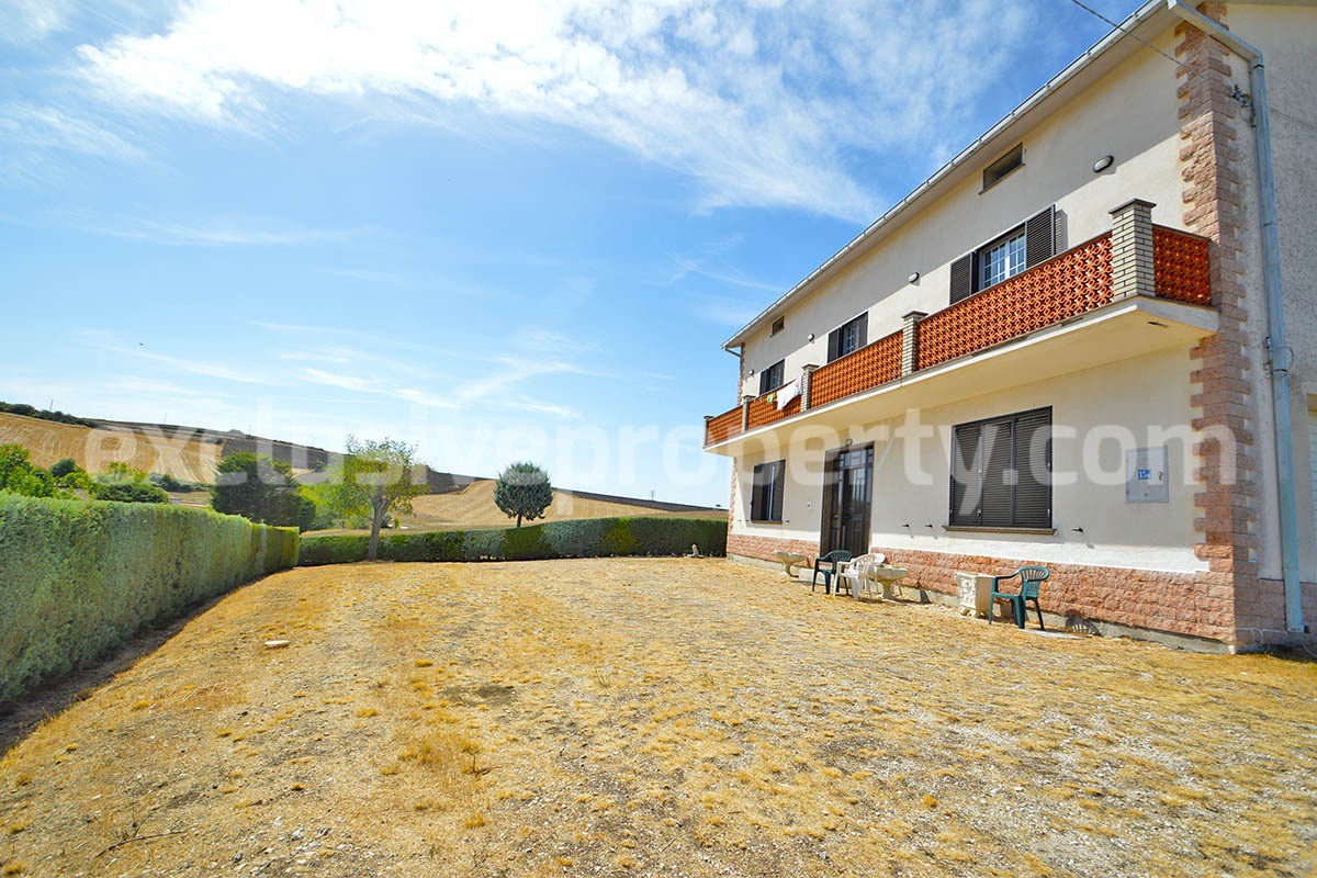 Habitable Country House with Nearly 2 Hectares of Flat Land - Garage and Attic for Sale in Molise - Italy