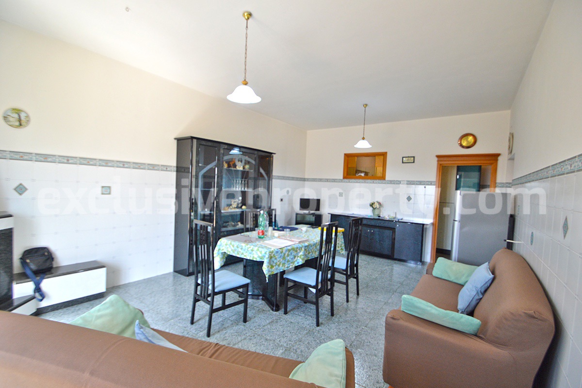 Habitable Country House with Nearly 2 Hectares of Flat Land - Garage and Attic for Sale in Molise - Italy