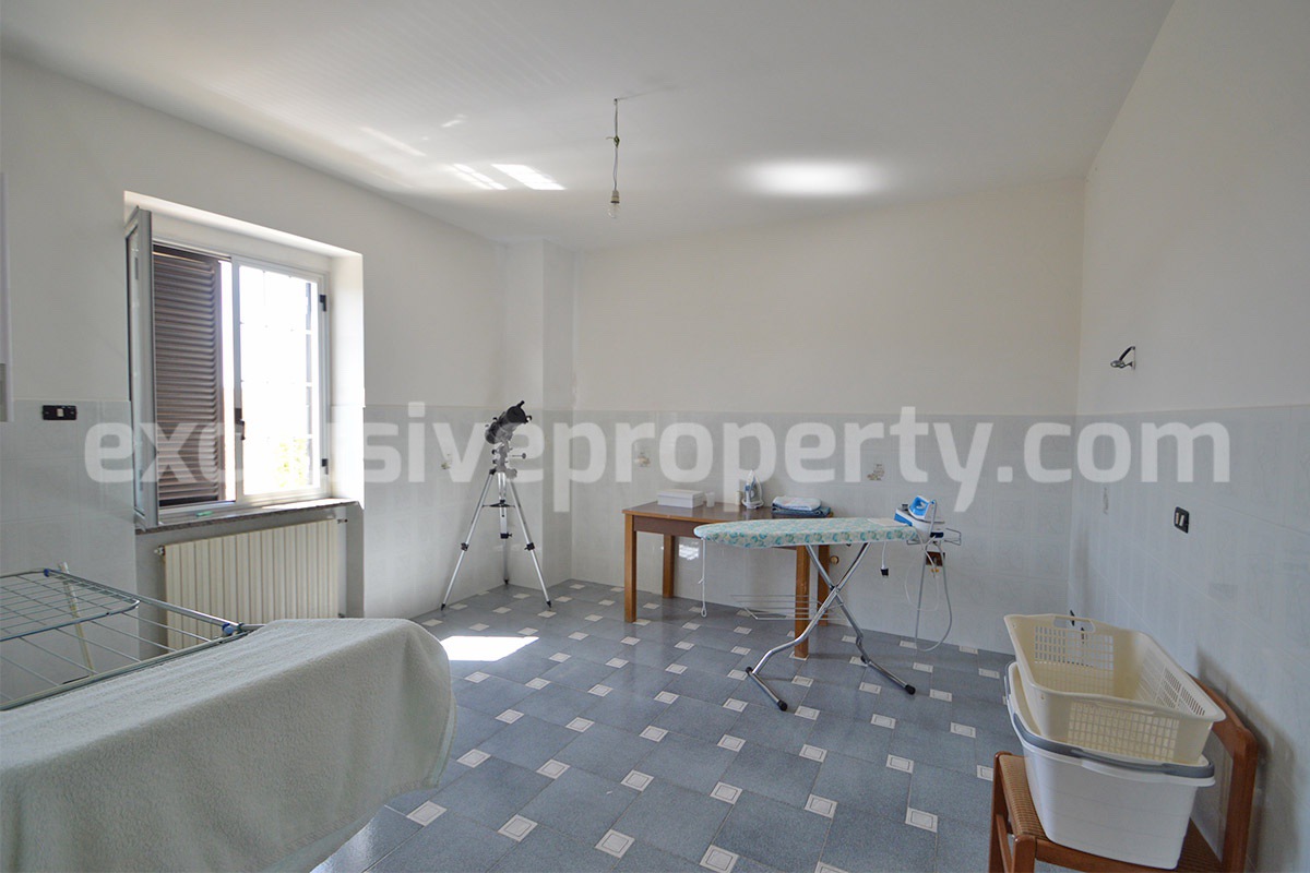 Habitable Country House with Nearly 2 Hectares of Flat Land - Garage and Attic for Sale in Molise - Italy