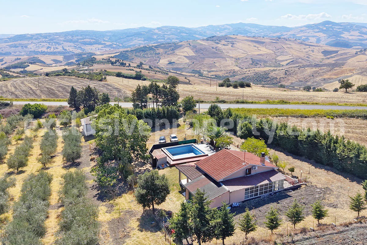 Country House with Pool and Olive Grove for Sale in Palata - Molise - Italy - Near Termoli