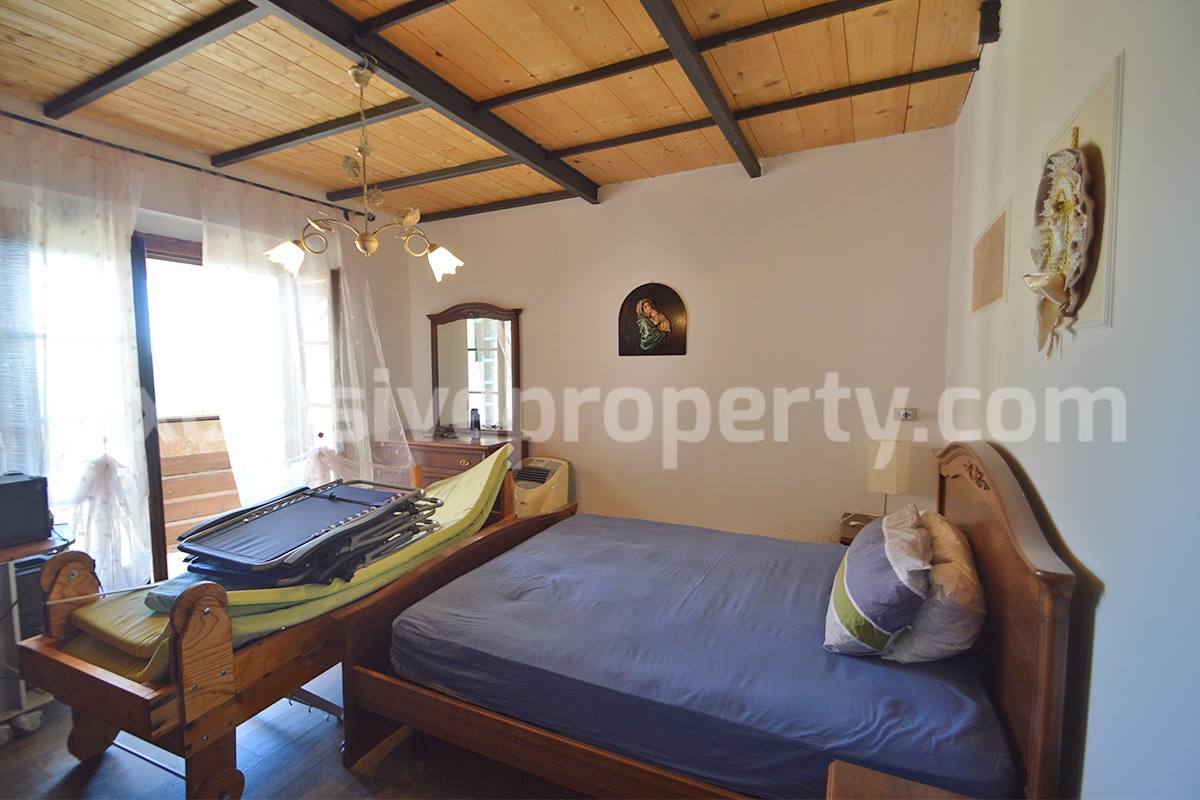 Country House with Pool and Olive Grove for Sale in Palata - Molise - Italy - Near Termoli