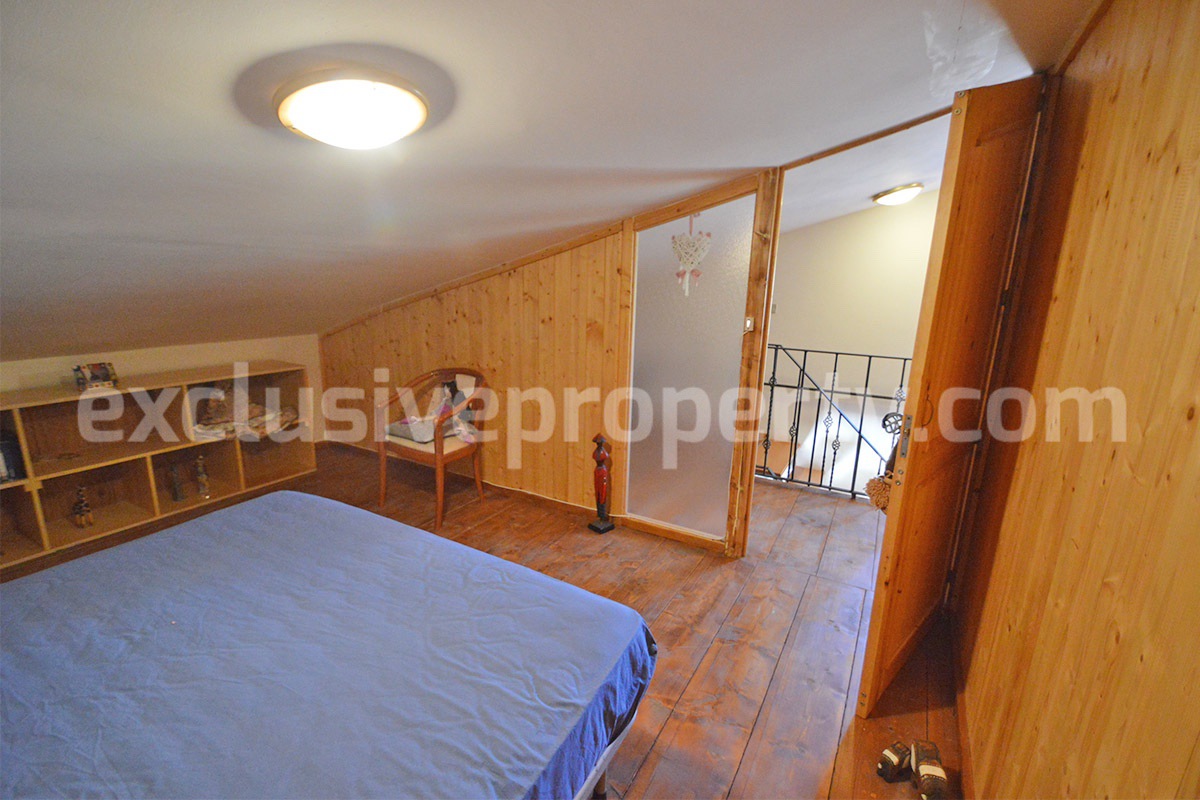 Country House with Pool and Olive Grove for Sale in Palata - Molise - Italy - Near Termoli