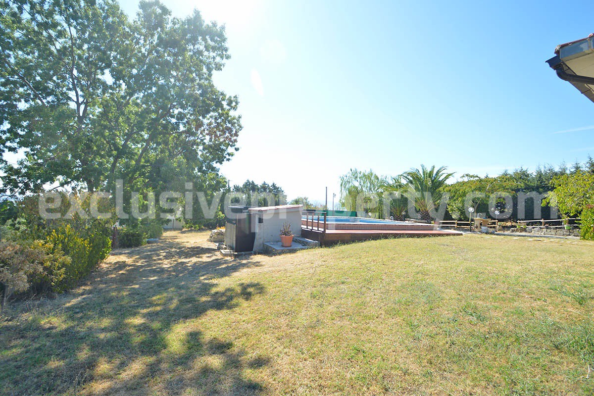 Country House with Pool and Olive Grove for Sale in Palata - Molise - Italy - Near Termoli