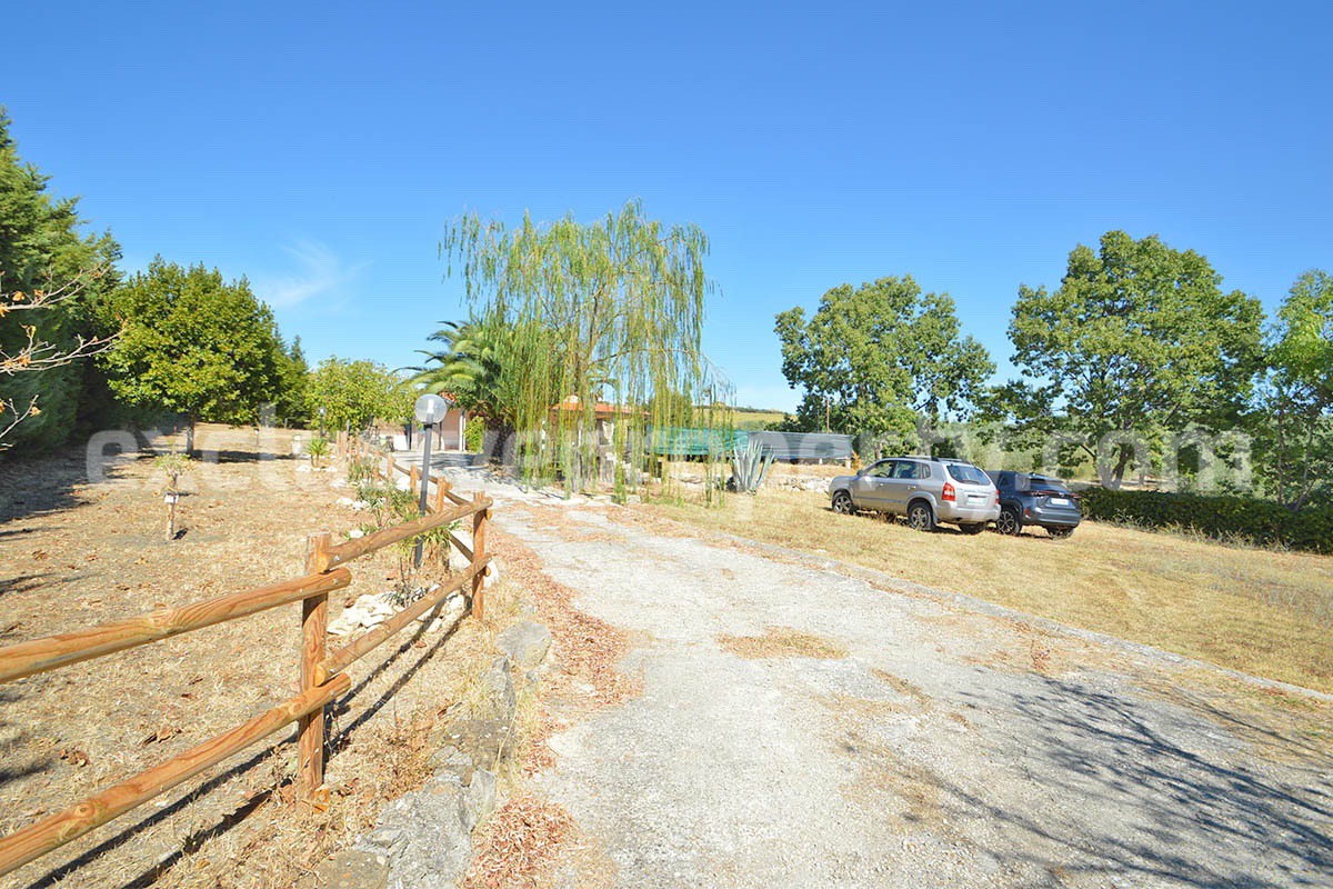 Country House with Pool and Olive Grove for Sale in Palata - Molise - Italy - Near Termoli