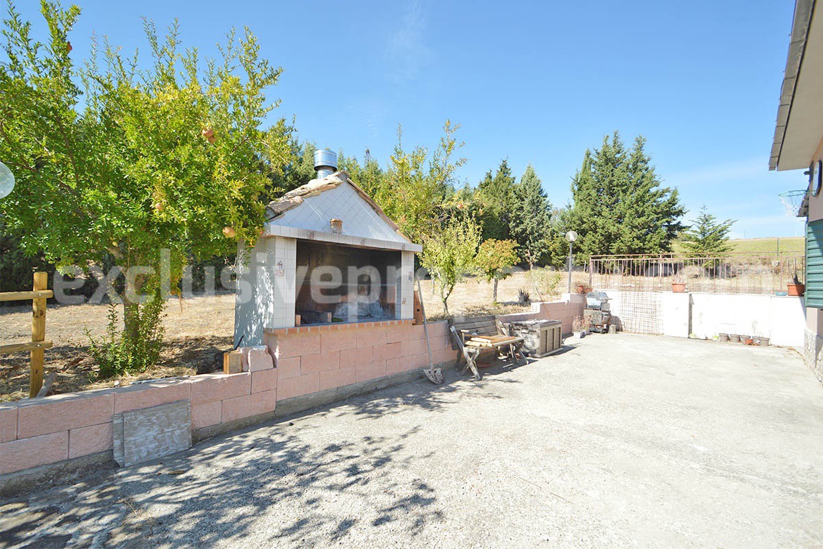 Country House with Pool and Olive Grove for Sale in Palata - Molise - Italy - Near Termoli