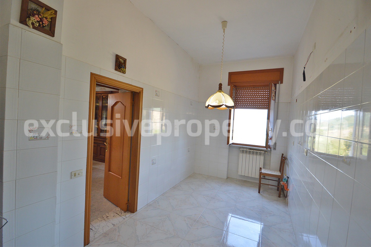 Country House with Olive Grove - Garage and Panoramic Terrace for Sale in Trivento - Molise - Italy