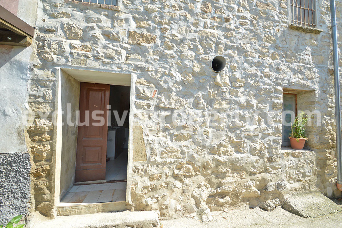 Property completely made of stone for sale in Abruzzo surrounded by nature