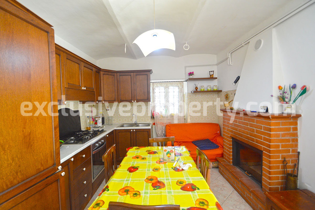 Beautiful renovated house with garden and olive trees for sale in Abruzzo