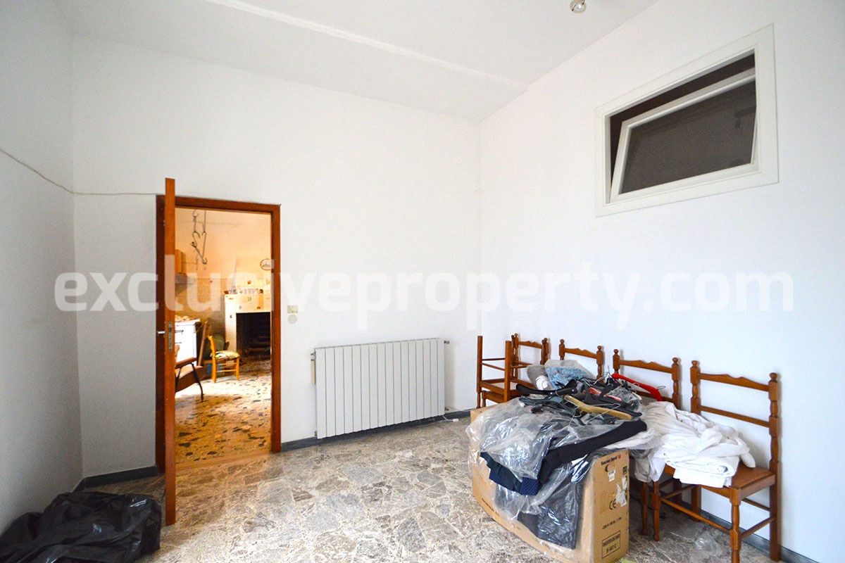 Typical house with panoramic views for sale in Italy - Abruzzo 10