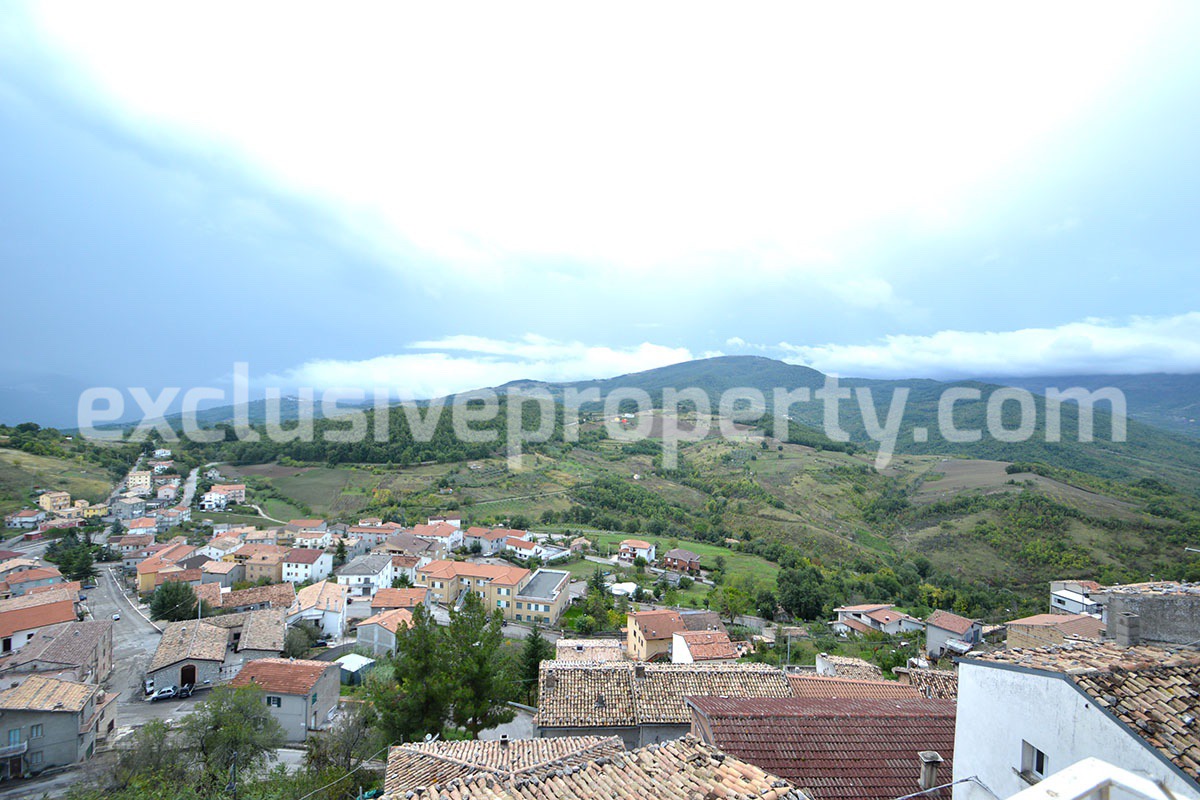 Typical house with panoramic views for sale in Italy - Abruzzo 14