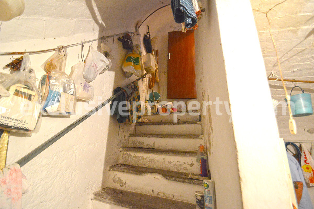 Typical house with panoramic views for sale in Italy - Abruzzo 23