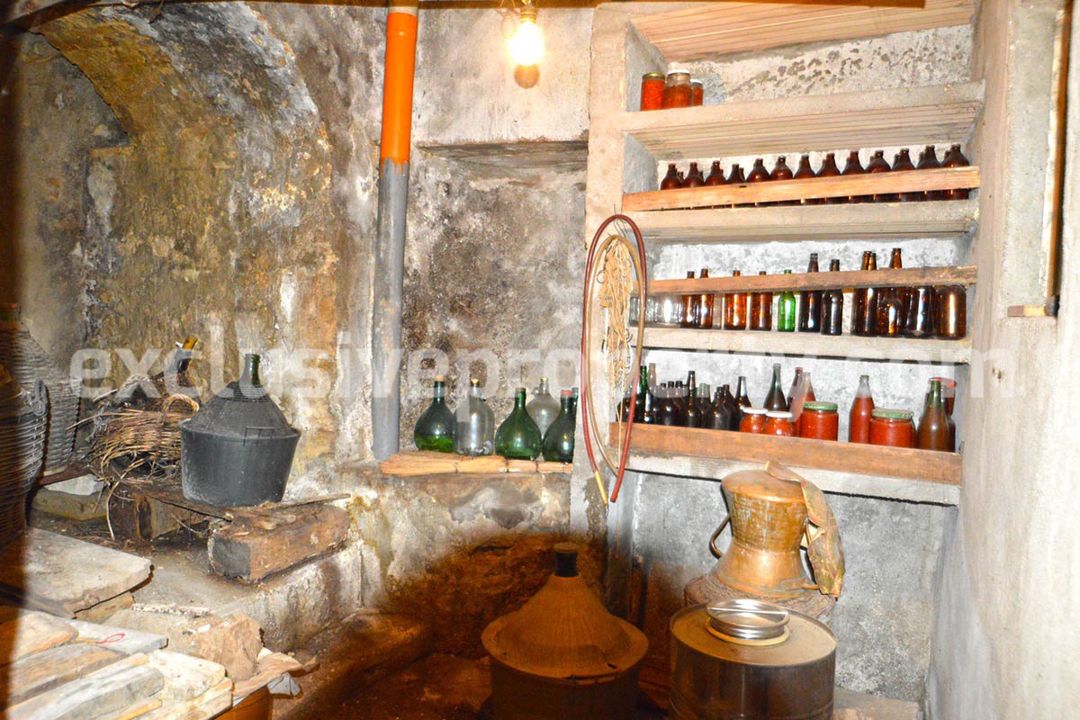 Typical Italian property habitable with cellar for sale in Italy 20