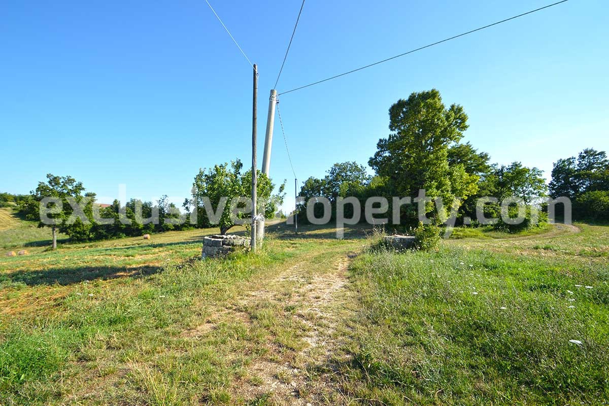 Ancient stone property with 6 hectares of land for sale in Abruzzo - Italy 26