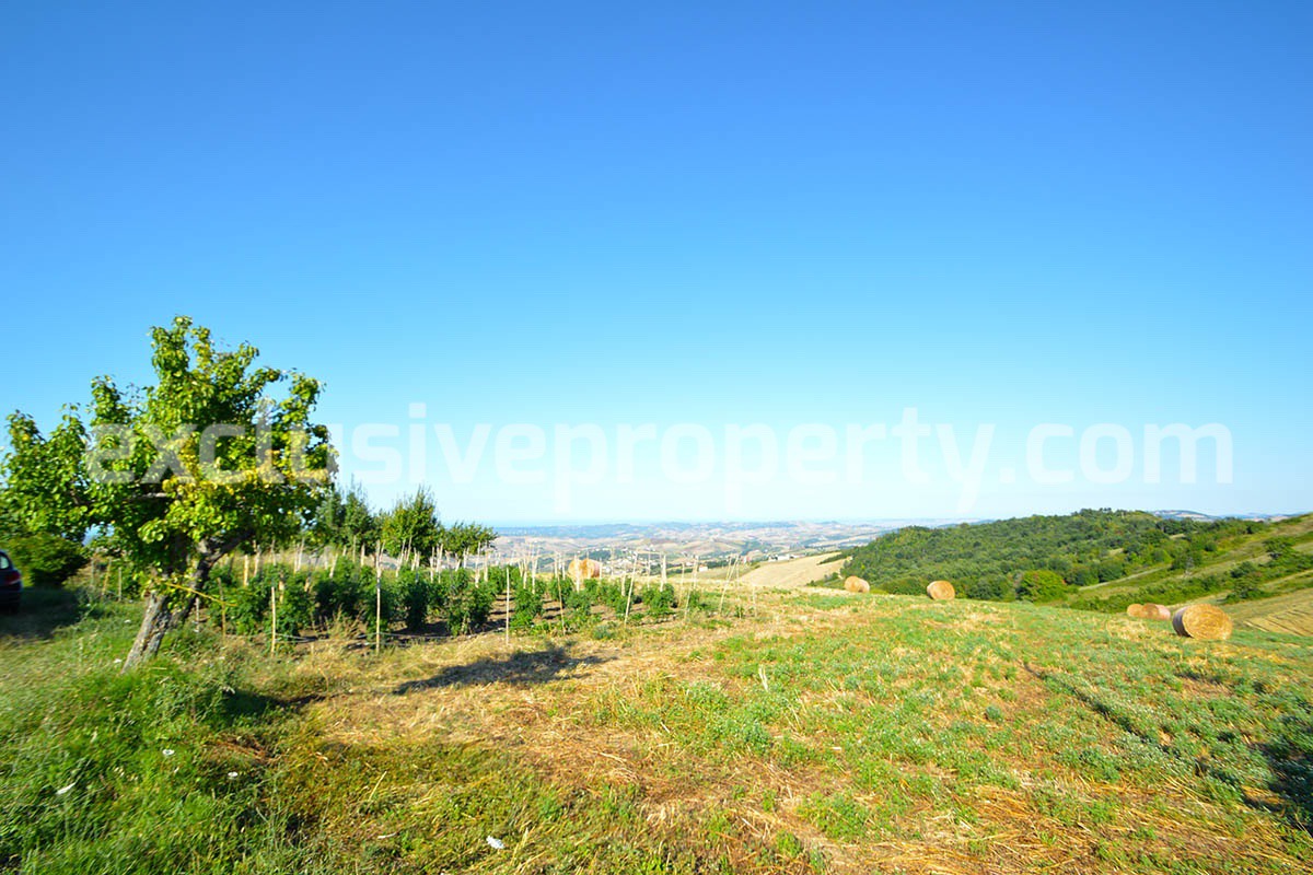 Ancient stone property with 6 hectares of land for sale in Abruzzo - Italy
