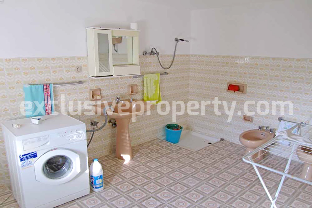 House with habitable garden for sale in Abruzzo - Italy 9