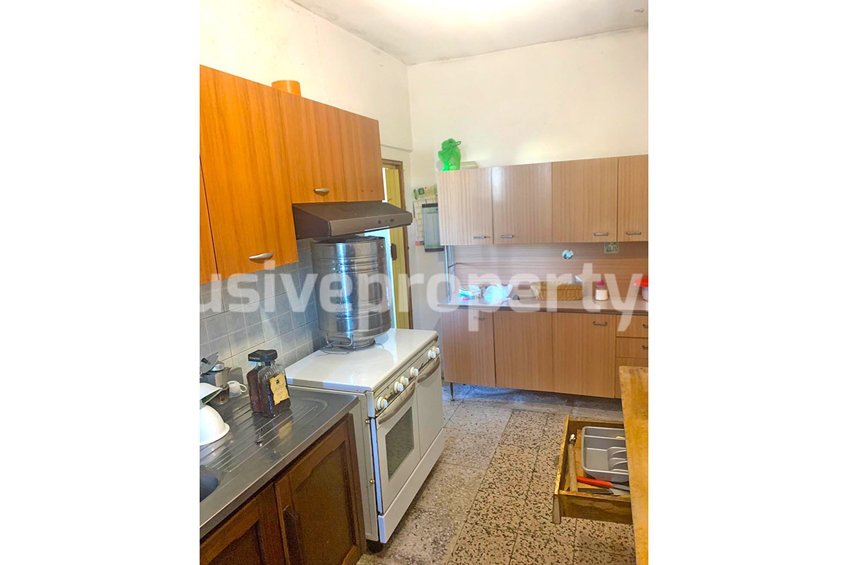 Detached house in good condition with garage and land for sale in Atessa 12
