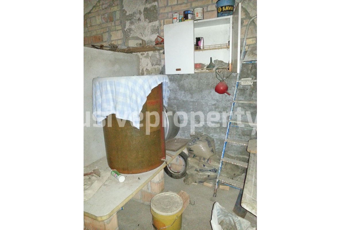 Village house with low cost cellar for sale in Italy 19