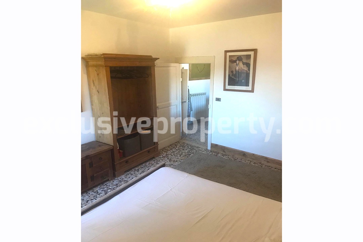 The house is on one floor with hilly view for sale in Italy 9
