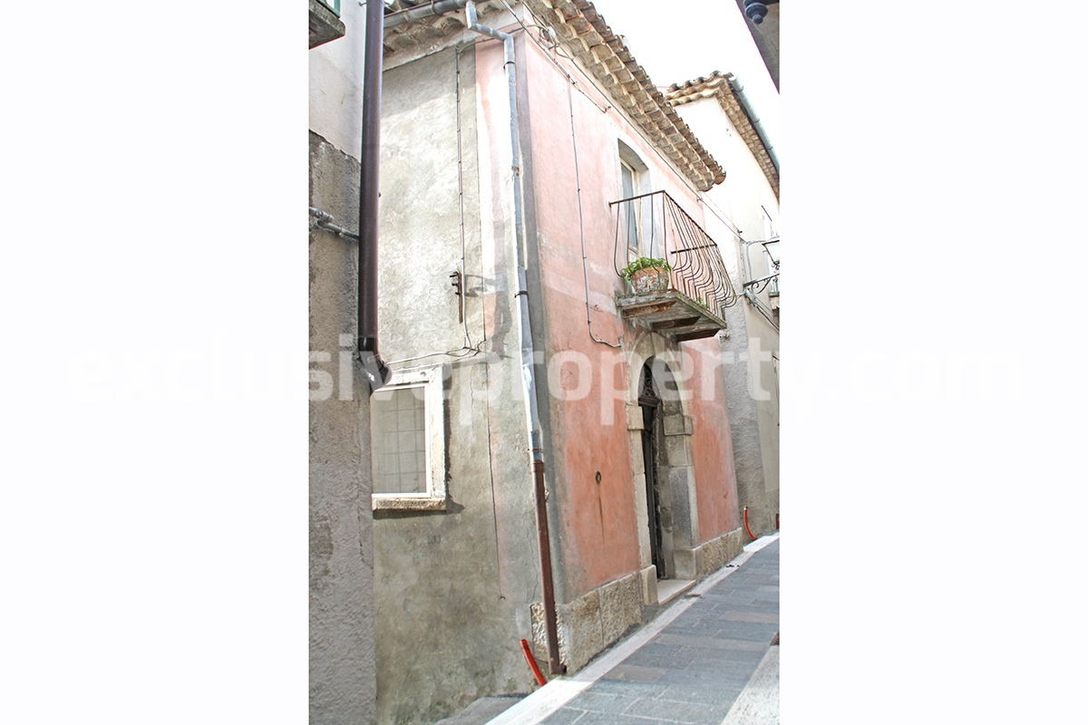 House for sale - low price - located in Abruzzo - Italy 20