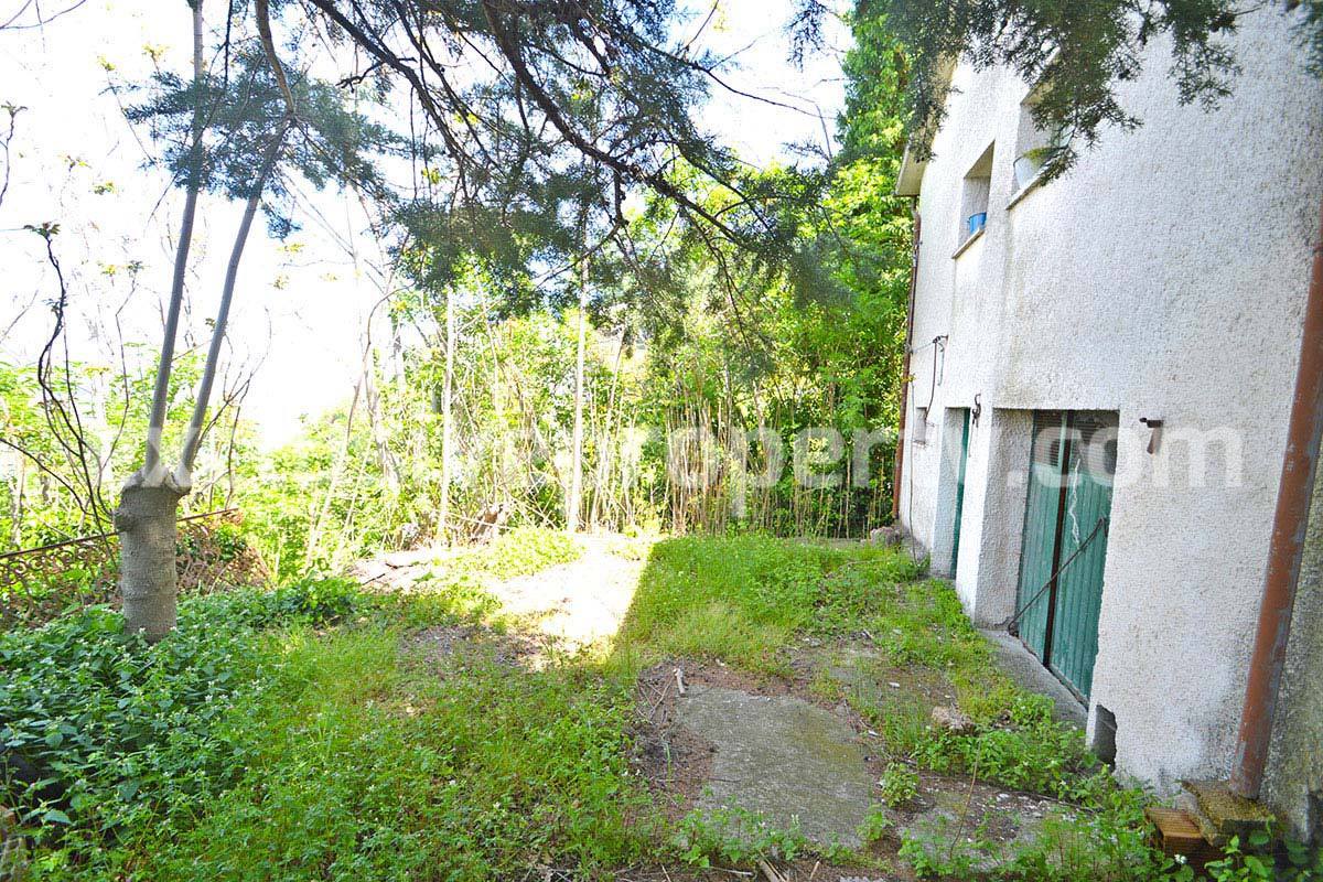 Country house surrounded by greenery with hilly views  for sale in Molise