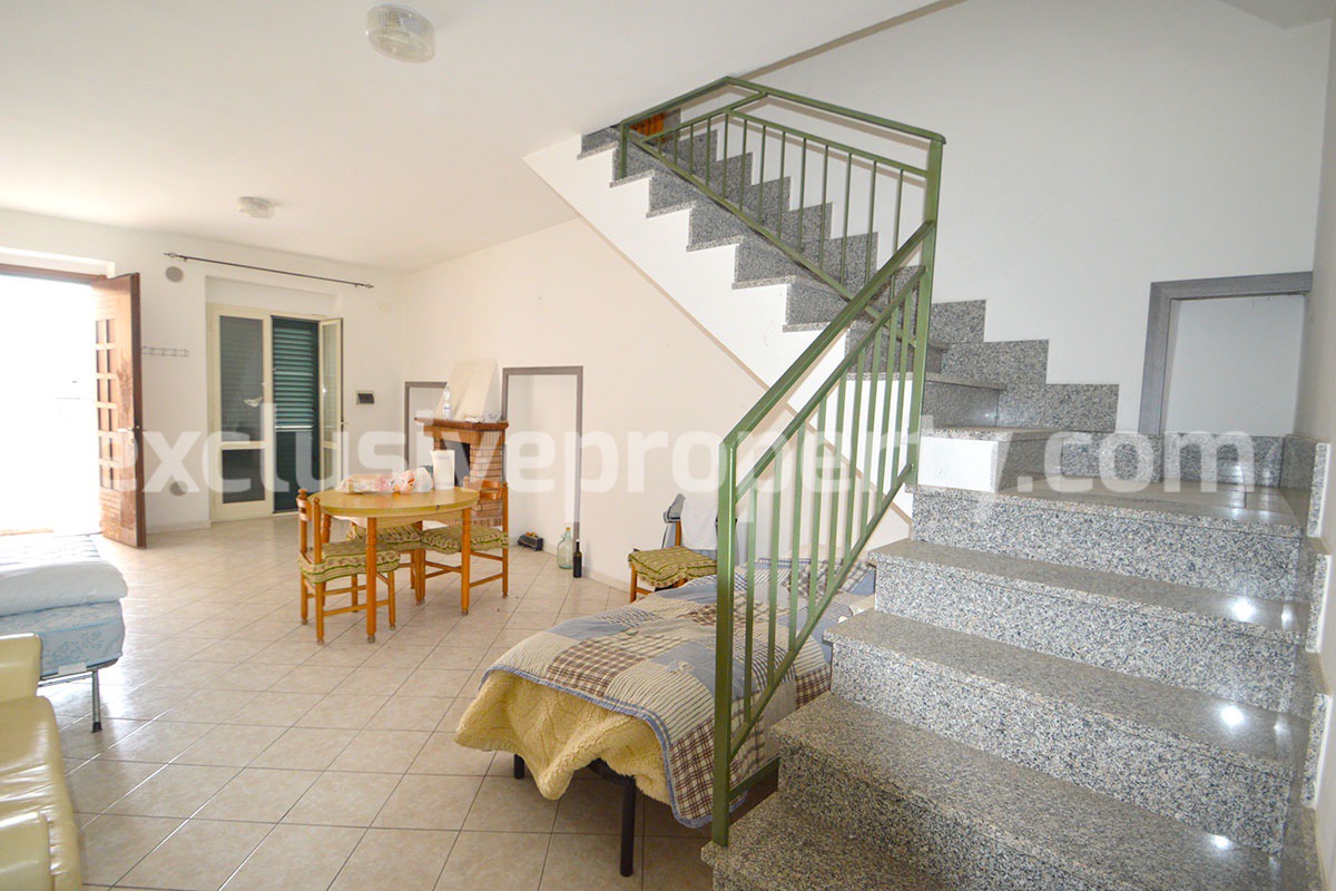 Buy a habitable property with terrace for sale in Italy - Molise 2