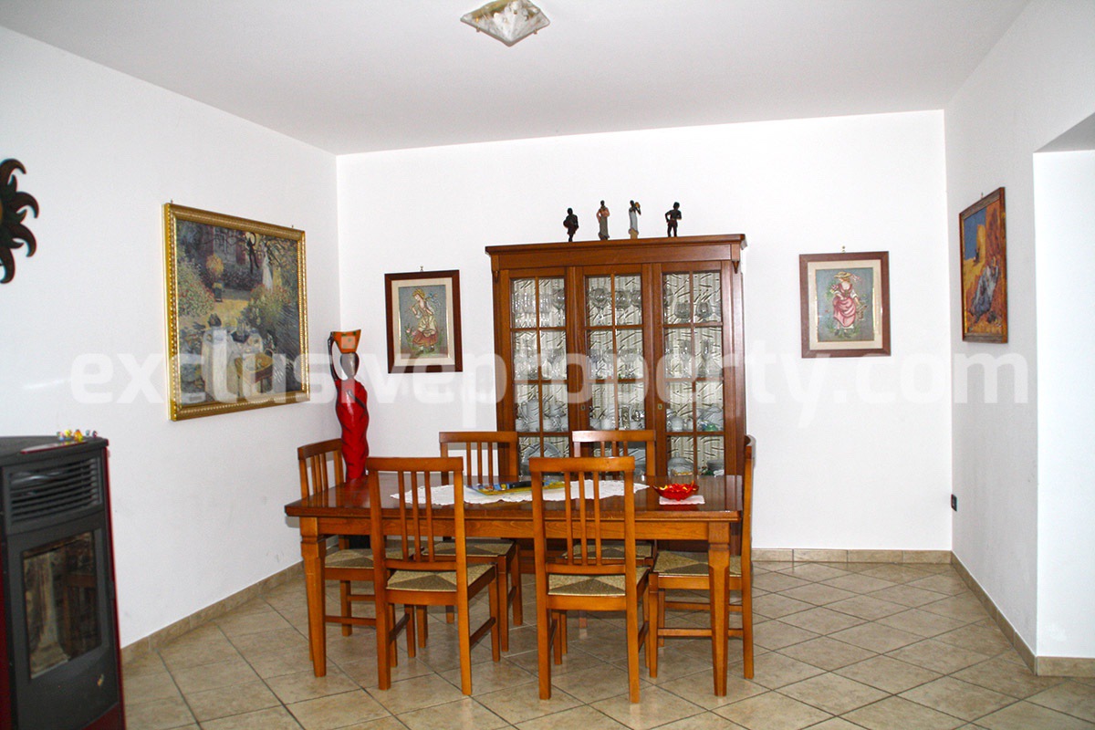 Country house with sea view and land with garage and terrace for sale in Molise 17