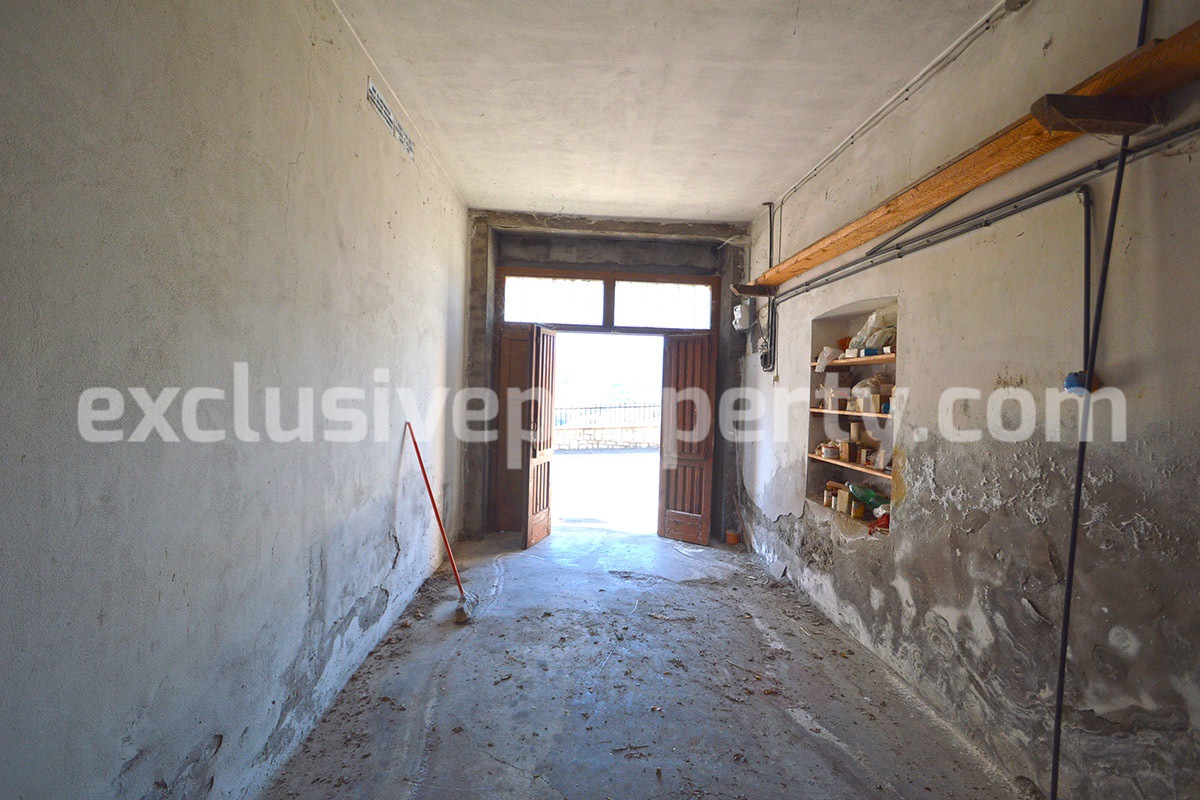 Stone town house with terrace for sale in San Felice del Molise - Italy 29