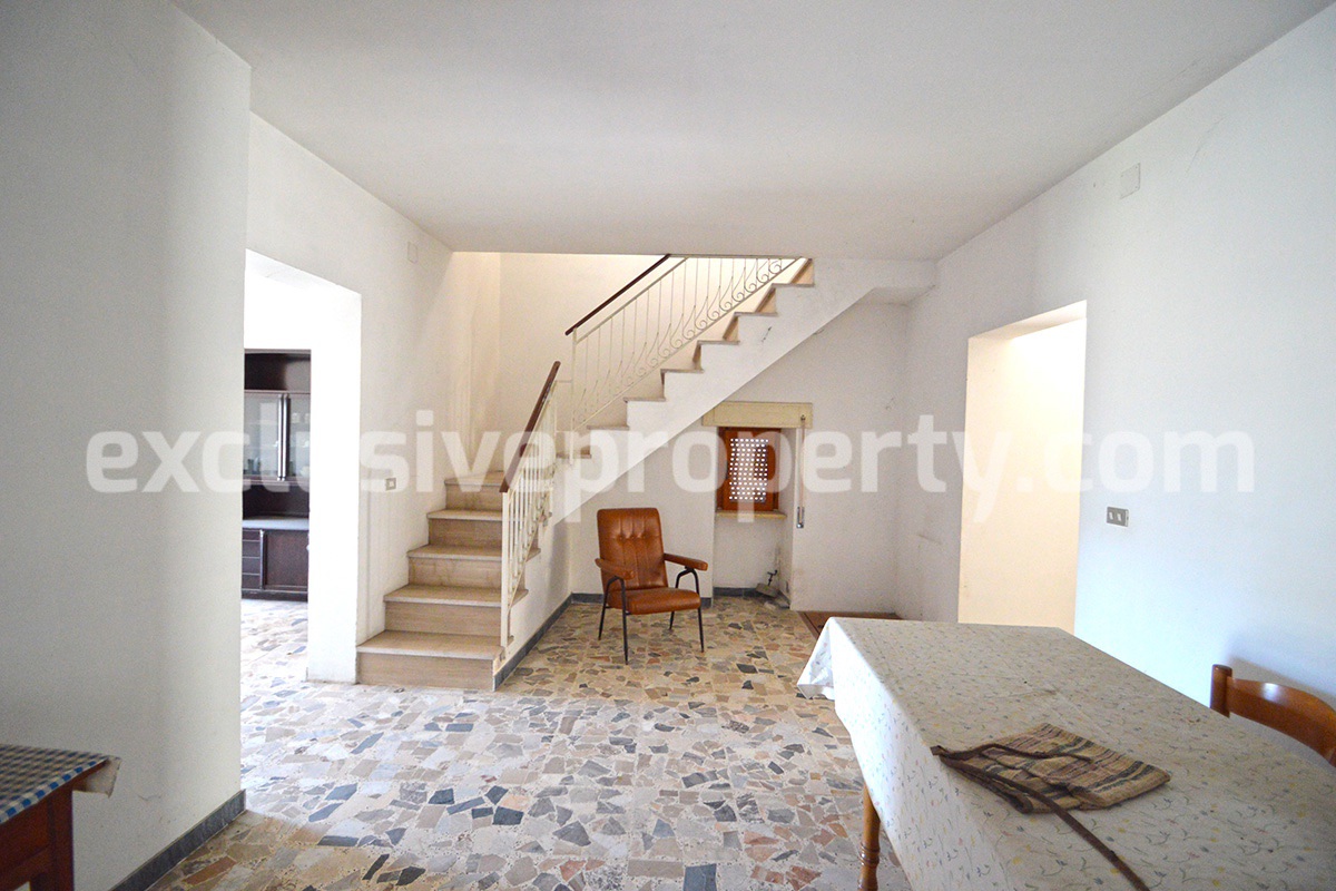 Stone town house with terrace for sale in San Felice del Molise - Italy 9