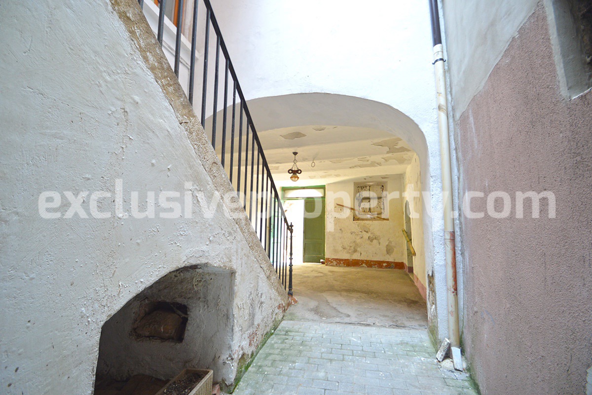 Large historic building with two terraces for sale in Molise - Italy 49