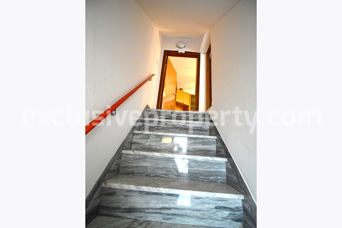 House with two entrances and sea view for sale in Molise - Italy