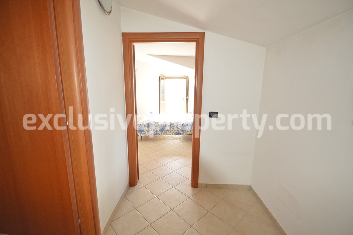 House in excellent condition with a view of the hills for sale in Italy 12