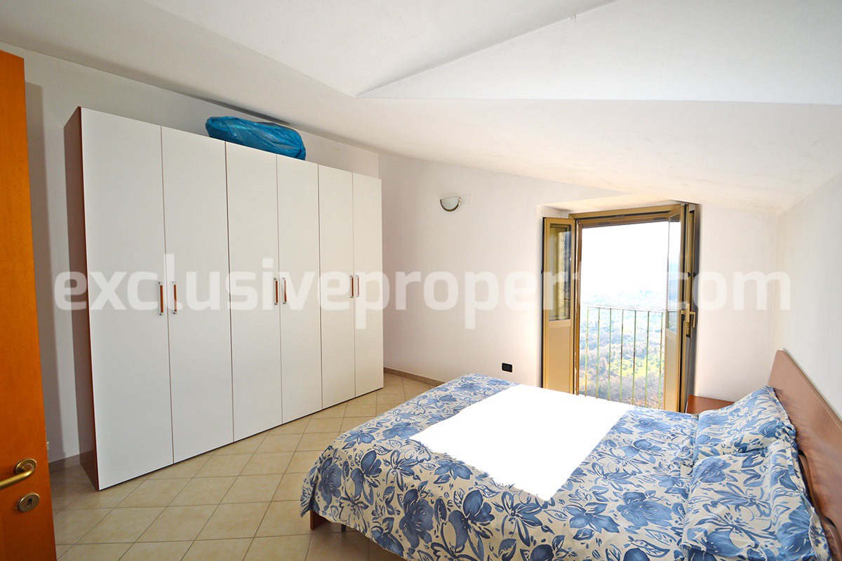 House in excellent condition with a view of the hills for sale in Italy 14