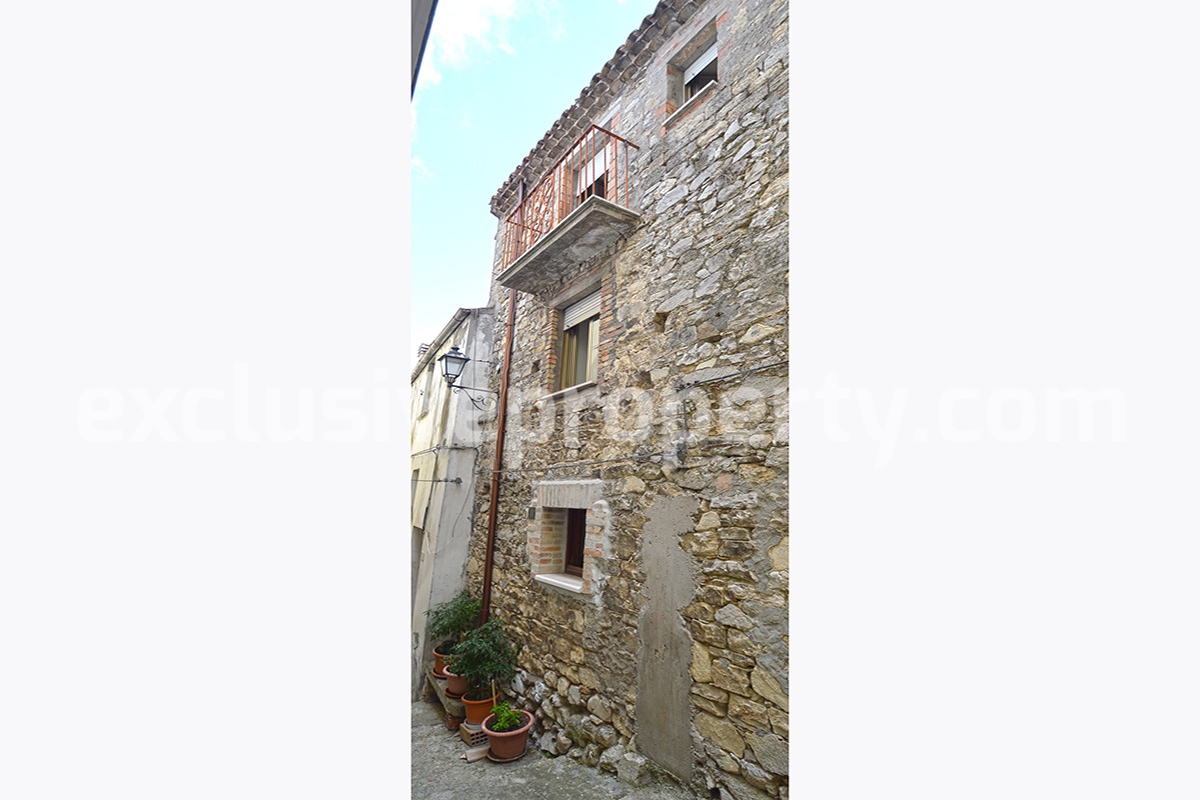 Restored stone house with panoramic view for sale in Molise - Italy 26
