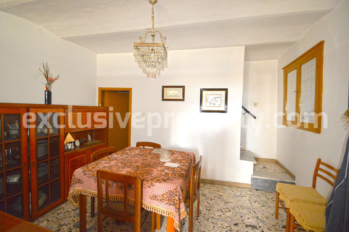 Beautiful town house with terrace and garage for sale in Molise - Italy