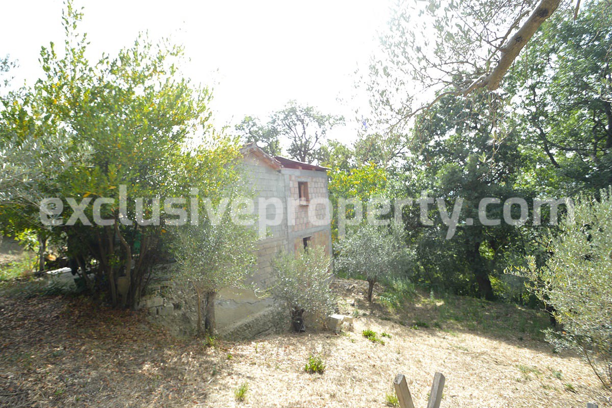 Country house to be completed for sale on the Abruzzo hills - Italy 23