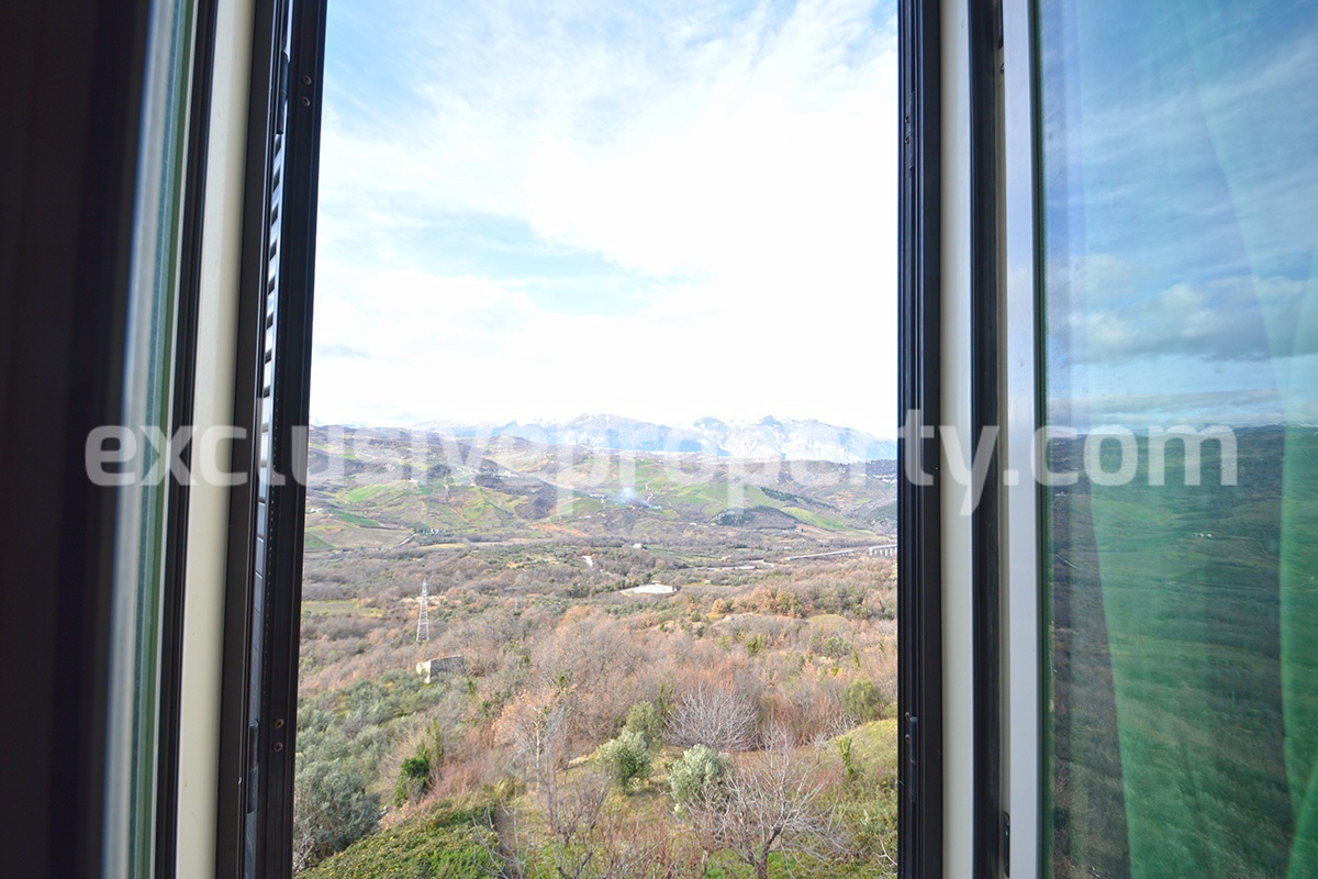 House with garden and balconies panoramic view for sale in Abruzzo 23