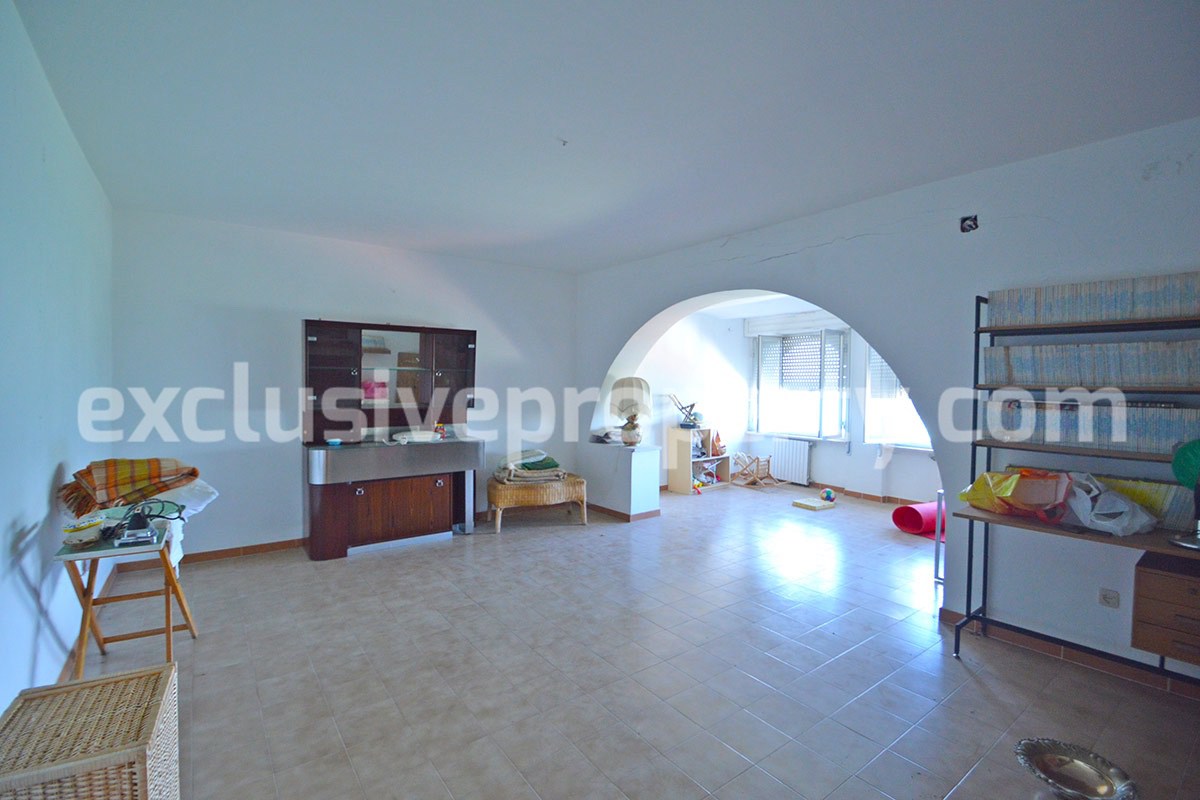 Town House with terrace and garden for sale in Italy 21