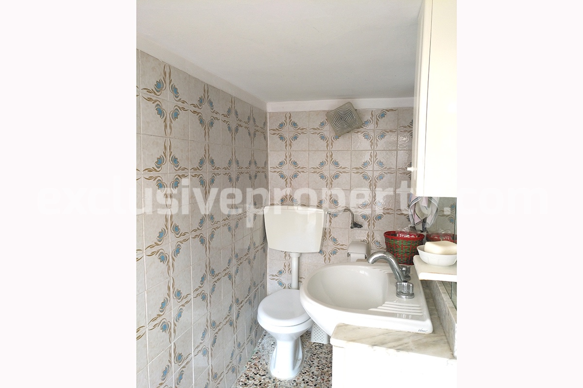 House with terrace near the sea for sale in Abruzzo - Italy 12