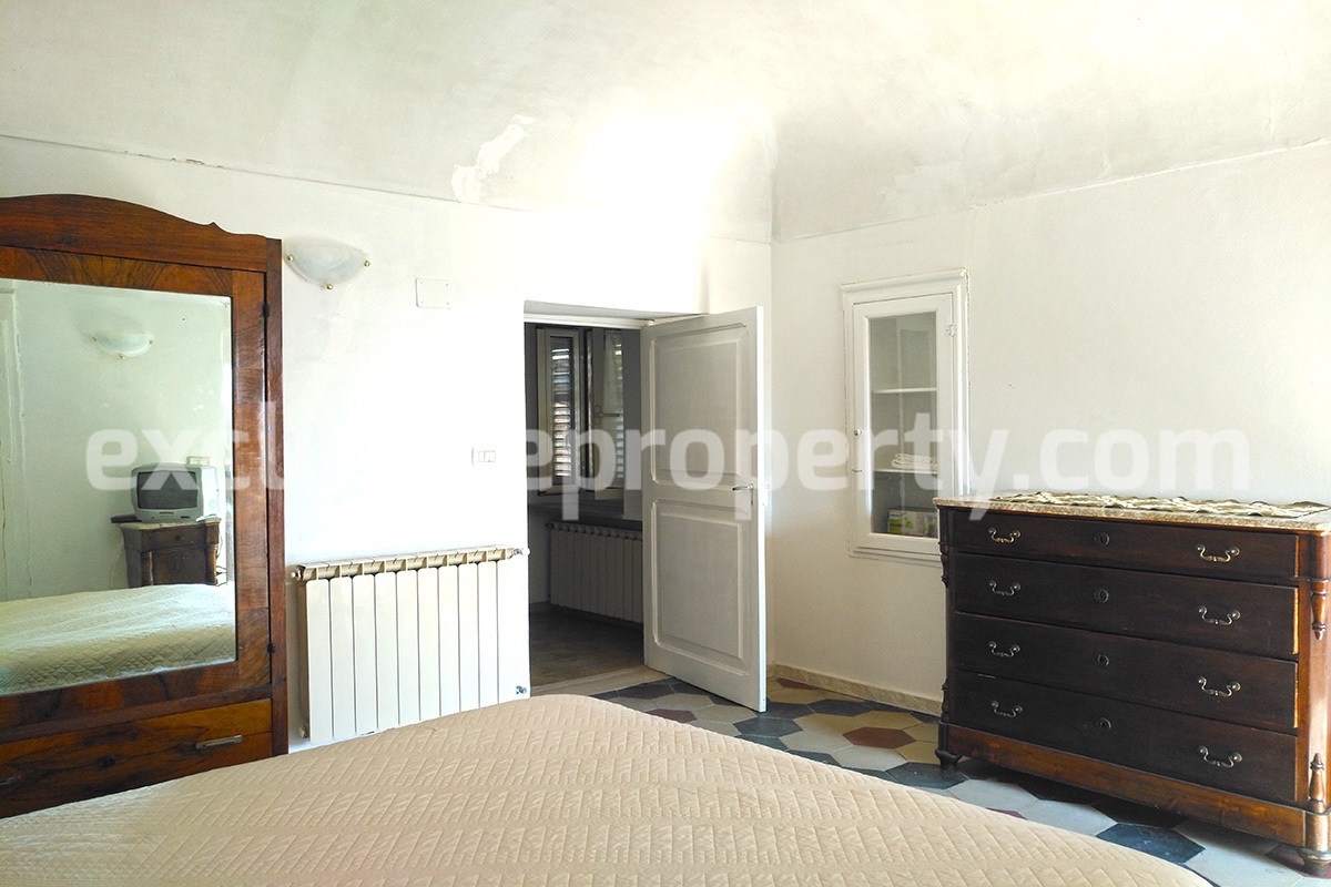 House with terrace near the sea for sale in Abruzzo - Italy 16